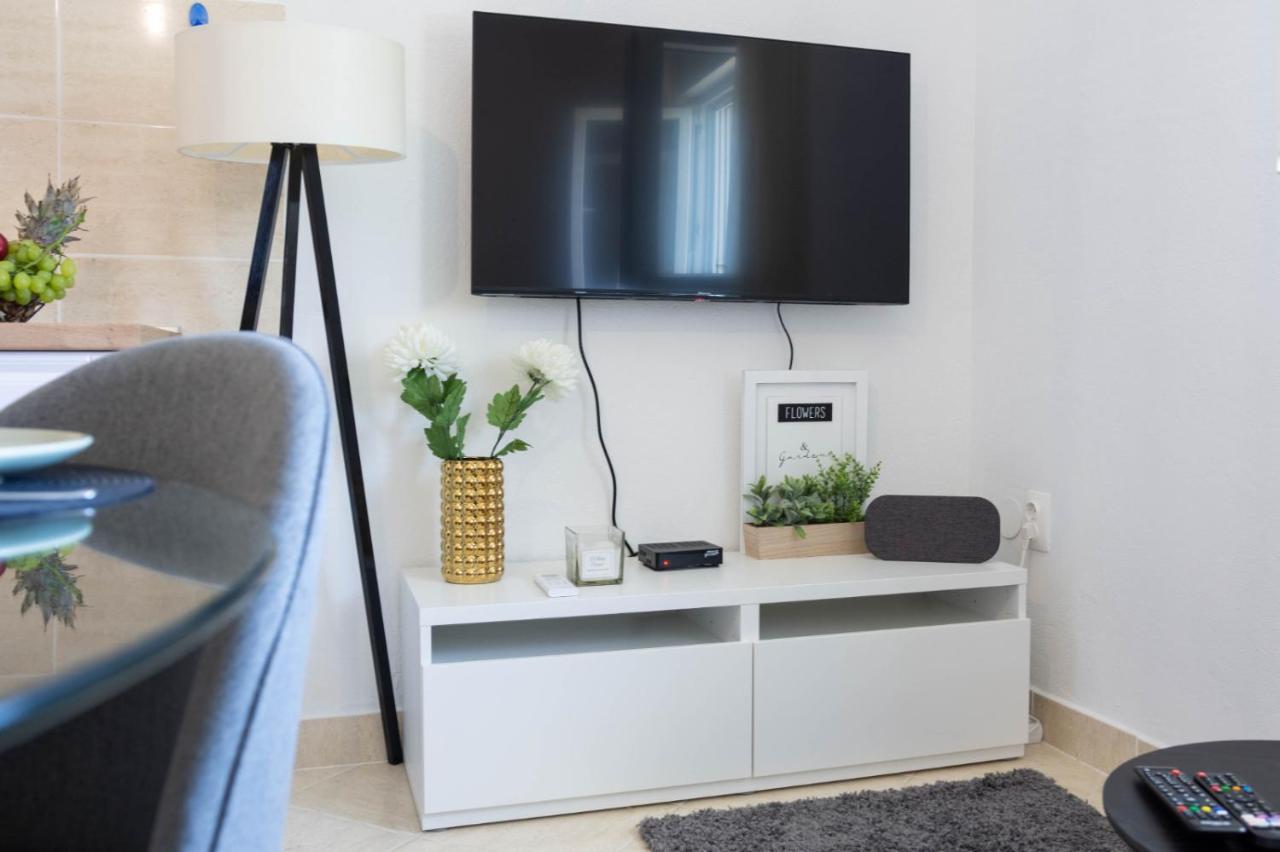 Apartman Bili Solin Dış mekan fotoğraf