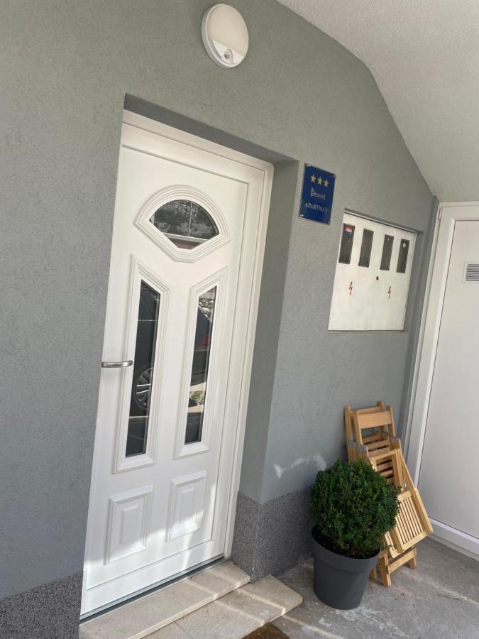 Apartman Bili Solin Dış mekan fotoğraf